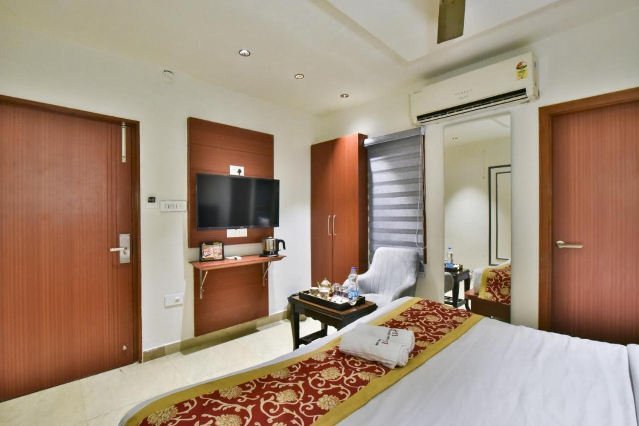 Hotel Highland อัมริตสา ภายนอก รูปภาพ