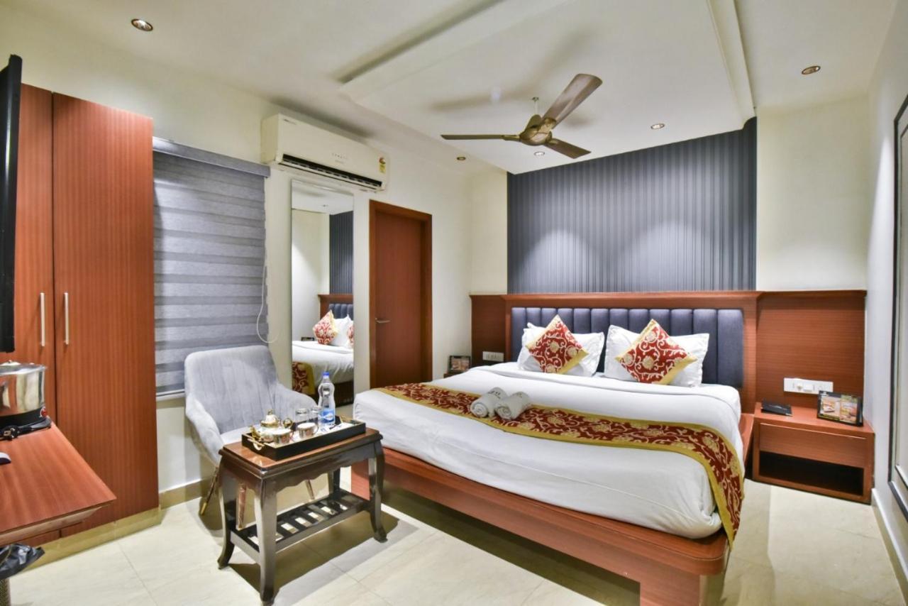 Hotel Highland อัมริตสา ภายนอก รูปภาพ